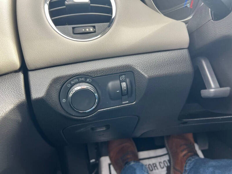 2015 Chevrolet Cruze LS Auto