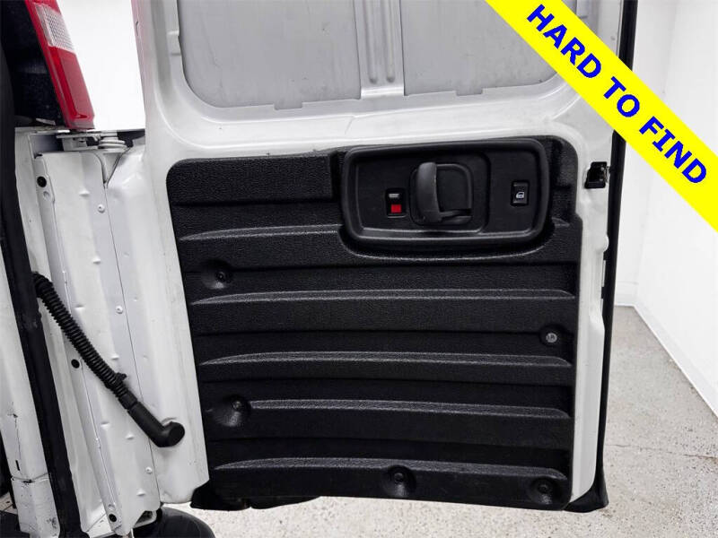 2018 GMC Savana 2500