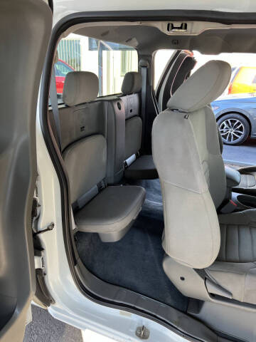 2019 Nissan Frontier S