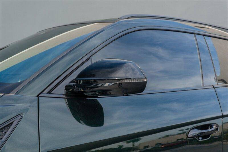 2020 Lamborghini Urus