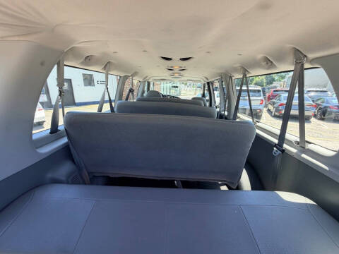 2006 Ford E-Series E-350 SD XL