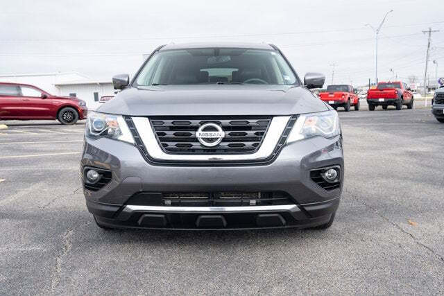 2017 Nissan Pathfinder SL