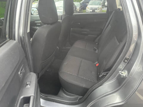 2012 Mitsubishi Outlander Sport SE