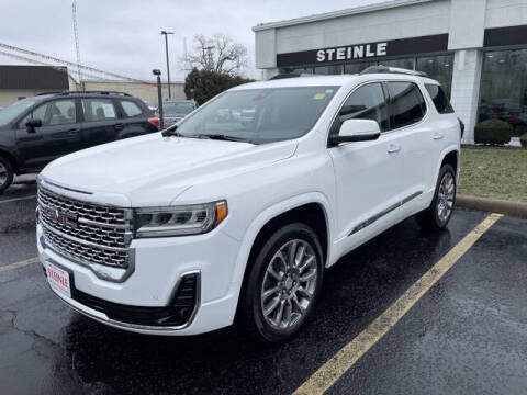 2023 GMC Acadia Denali