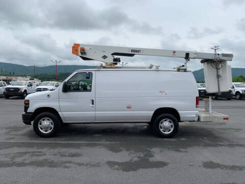 2013 Ford E-Series E-350 SD
