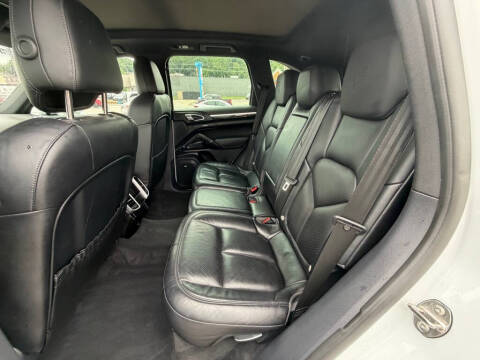 2017 Porsche Cayenne