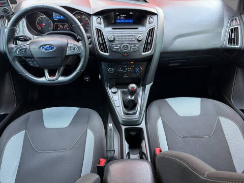 2016 Ford Focus ST