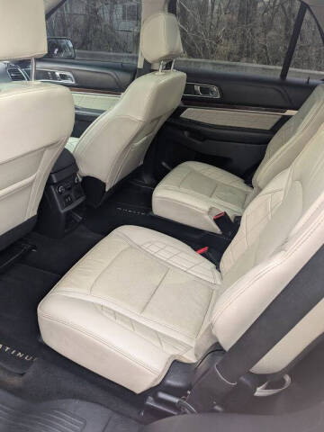 2016 Ford Explorer Platinum