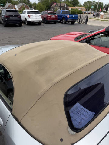 2004 BMW Z4 2.5i