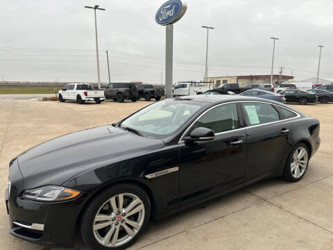 2016 Jaguar XJL Portfolio