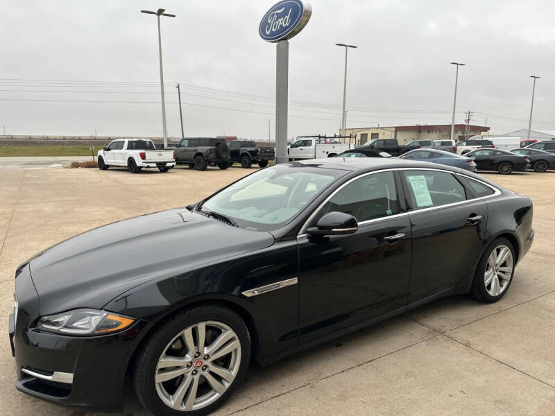 2016 Jaguar XJL Portfolio