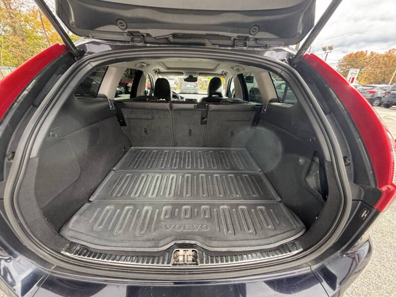 2017 Volvo XC60 T6 Dynamic