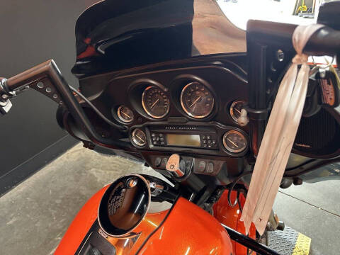 2012 Harley-Davidson® FLHTK - Electra Glide® Ul