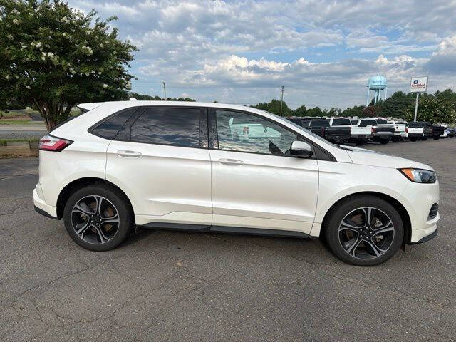2019 Ford Edge ST