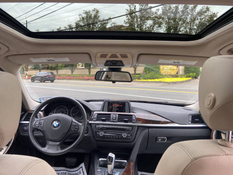 2015 BMW 3 Series 320i xDrive