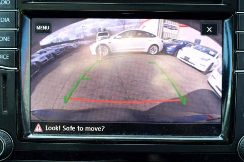 2019 Volkswagen Passat SE R-Line