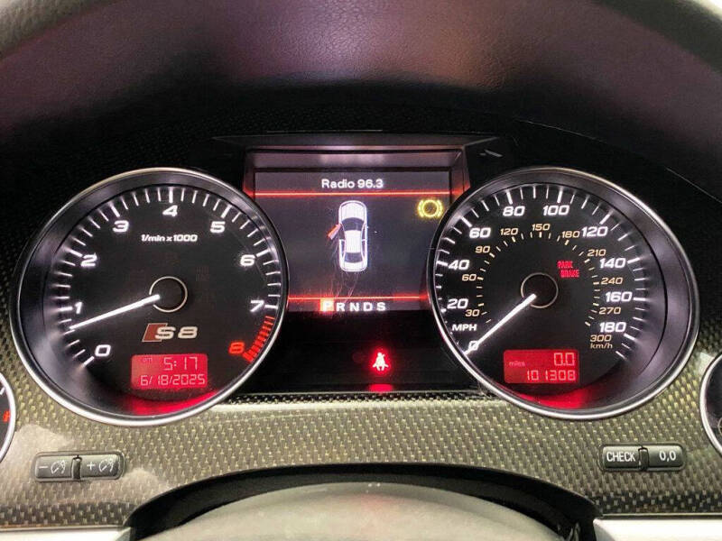 2008 Audi S8 quattro