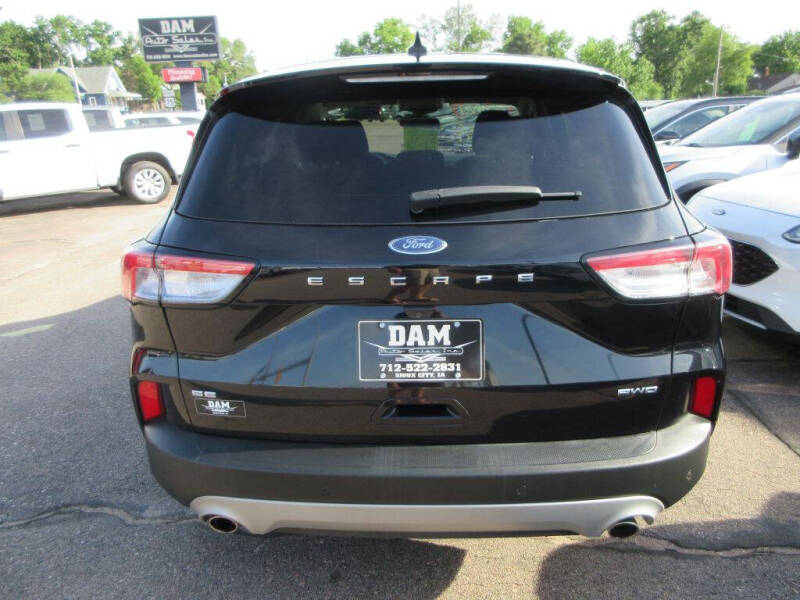 2022 Ford Escape SE