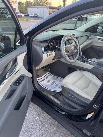 2018 Cadillac XT5 Premium Luxury