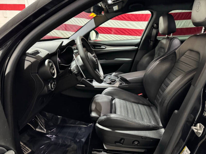 2018 Alfa Romeo Stelvio Ti Sport