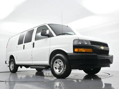 2023 Chevrolet Express 2500