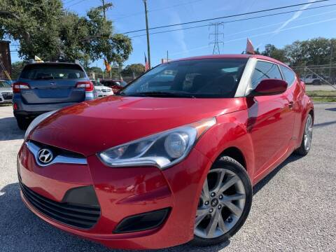 2016 Hyundai Veloster for sale at Das Autohaus Quality Used Cars in Clearwater FL