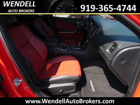 2015 Dodge Charger SXT