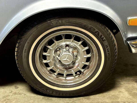 1970 Mercedes-Benz 280-Class