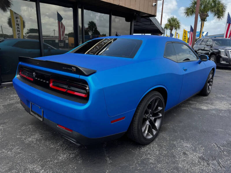 2022 Dodge Challenger