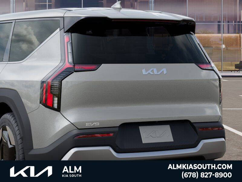 2026 Kia EV9 Light Long Range