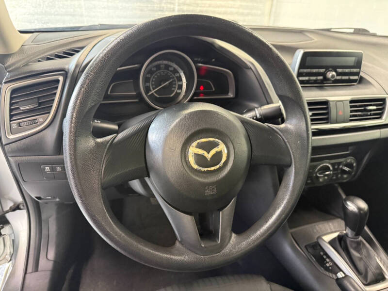 2014 Mazda MAZDA3 i SV