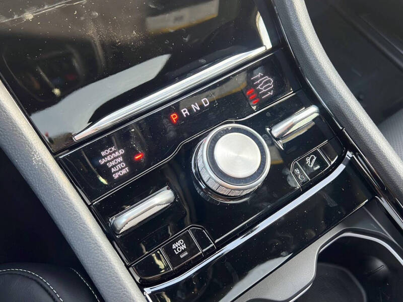 2025 Jeep Grand Cherokee Overland