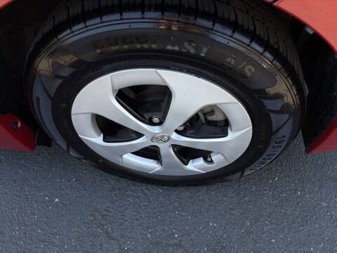 2014 Toyota Prius Three