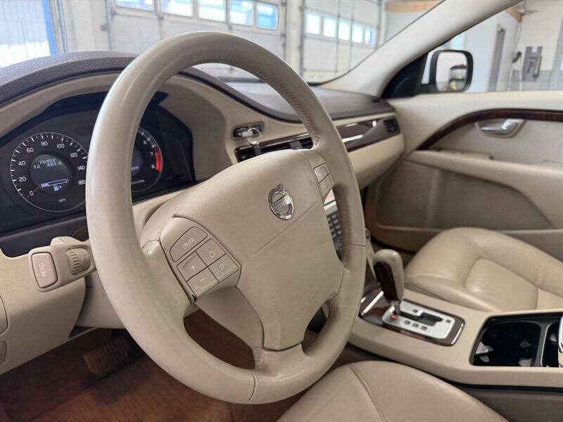 2008 Volvo XC70 3.2