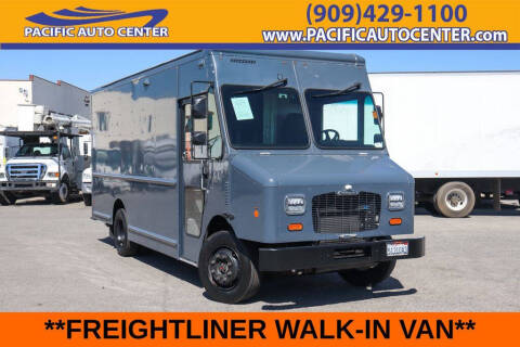 2020 Freightliner MT45 Chassis