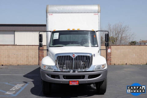 2018 International DuraStar 4300