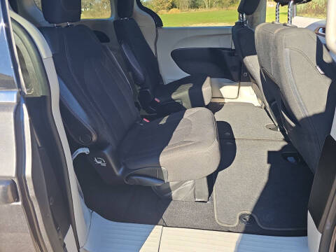 2017 Chrysler Pacifica Touring