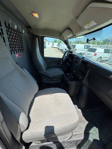 2017 Chevrolet Express 2500