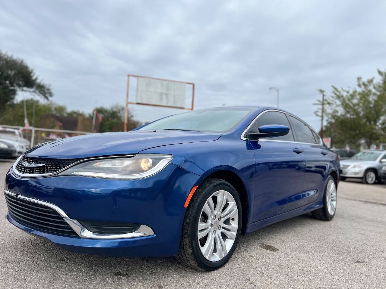 2016 Chrysler 200 for sale at J-R Auto Sales LLC in Houston, TX