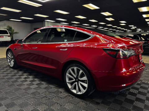 2020 Tesla Model 3 Standard Range Plus