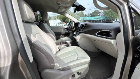 2018 Chrysler Pacifica Touring L