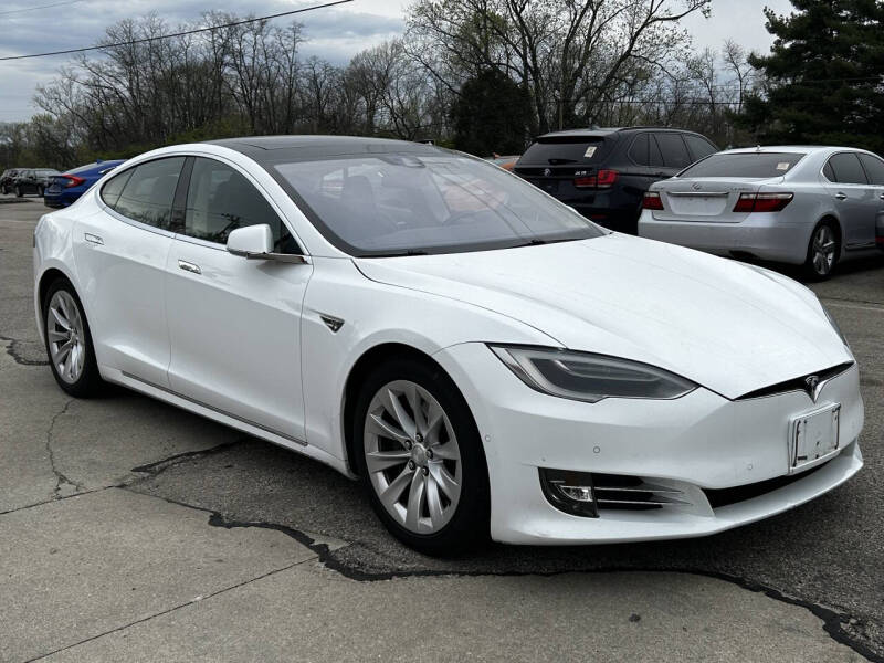 2016 Tesla Model S 90D