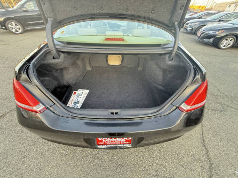 2005 Toyota Avalon XLS