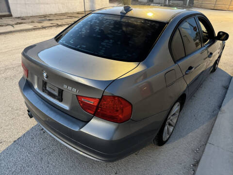 2011 BMW 3 Series 328i