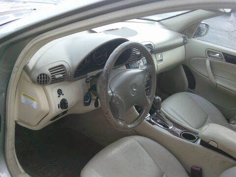 2005 Mercedes-Benz C-Class C 240 4MATIC