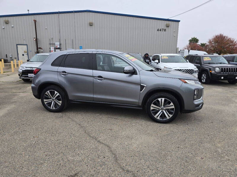 2024 Mitsubishi Outlander Sport SE