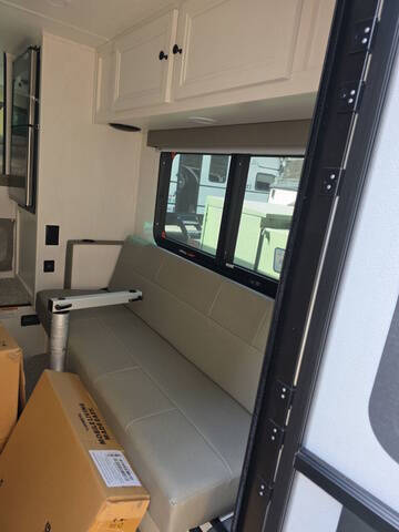 2026 Palomino BACKPACK HS750