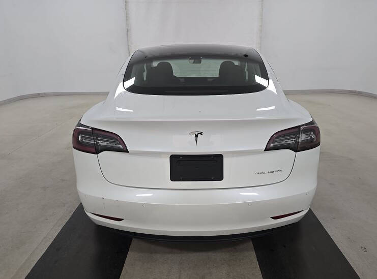 2021 Tesla Model 3 Long Range
