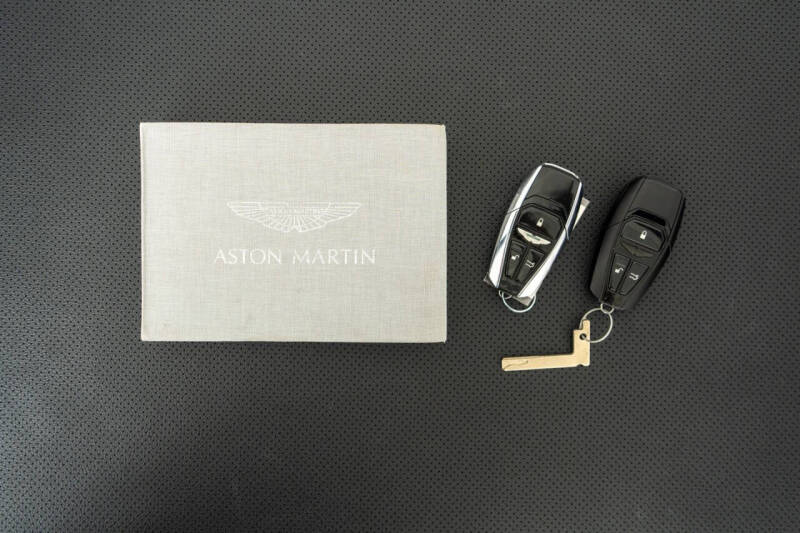 2020 Aston Martin Vantage