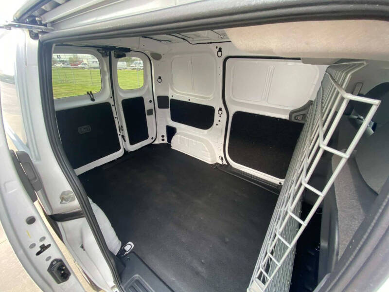 2021 Nissan NV200 SV